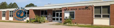 exterior picture of Dale Road Senior Public School and their logo